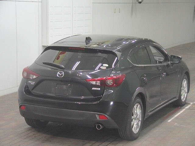 MAZDA AXELA 2015