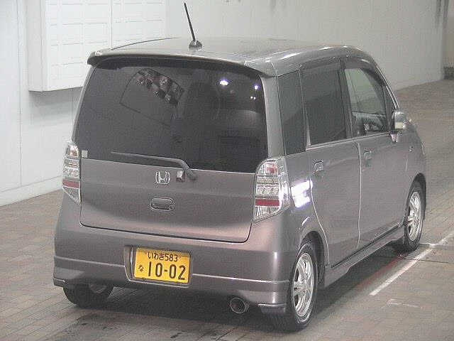 HONDA LIFE 2010
