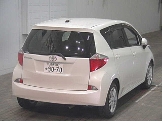 TOYOTA RACTIS 2011