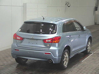 MITSUBISHI RVR 2012