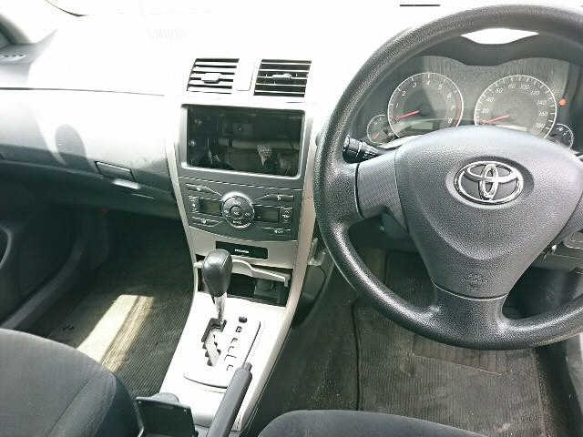 TOYOTA COROLLA FIELDER 2010