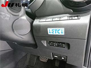 NISSAN KIX 2023