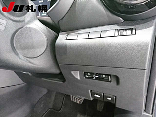 NISSAN KIX 2023