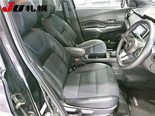 NISSAN KIX 2023