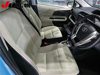 TOYOTA AQUA 2014