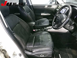 SUBARU FORESTER 2010
