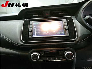 NISSAN KIX 2023