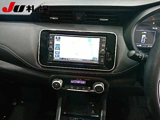 NISSAN KIX 2023