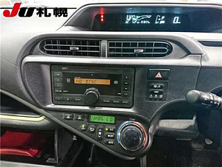 TOYOTA AQUA 2014