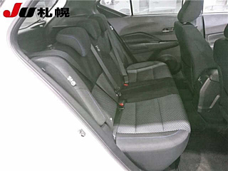 NISSAN KIX 2023