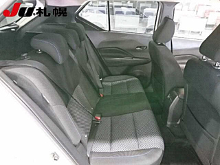 NISSAN KIX 2023
