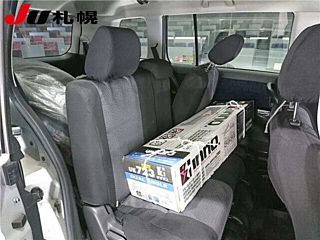 TOYOTA ISIS 2014