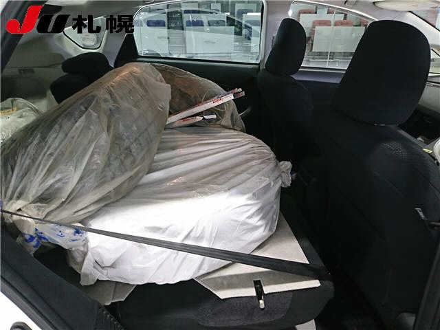 TOYOTA PRIUS PHV 2012