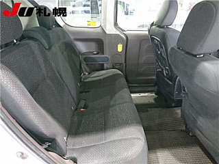 TOYOTA SPADE 2012