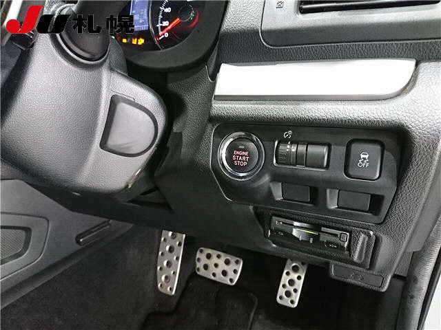 SUBARU FORESTER 2012