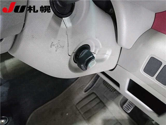 DAIHATSU MOVE CONTE 2010
