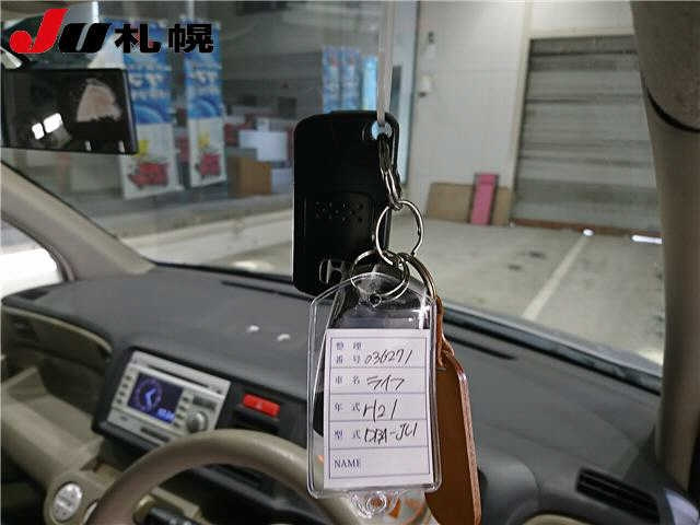 HONDA LIFE 2009