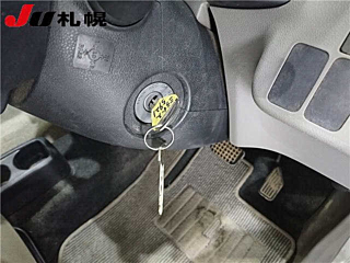 DAIHATSU MIRA E S 2012
