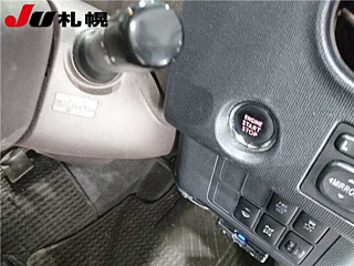TOYOTA SPADE 2012