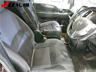 NISSAN SERENA 2008