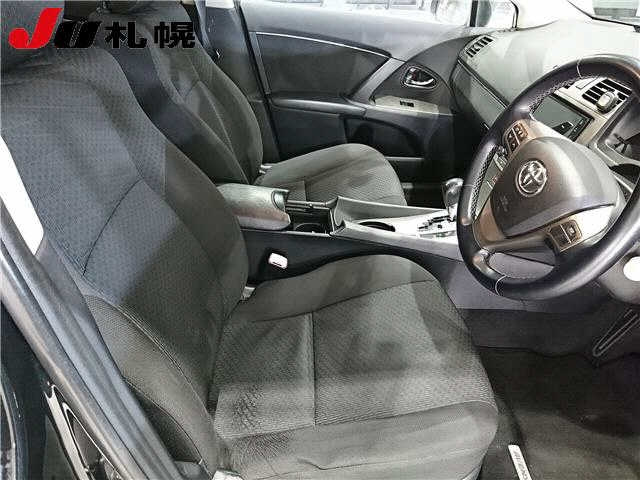 TOYOTA AVENSIS WAGON 2011