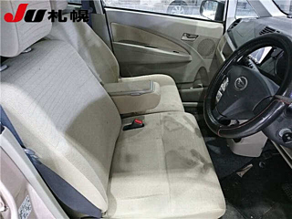 DAIHATSU MOVE 2014