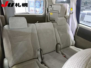 TOYOTA NOAH 2008