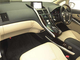 TOYOTA SAI 2015