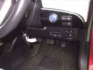 TOYOTA PRIUS PHV 2017