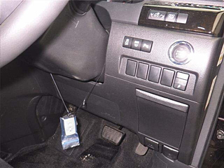 TOYOTA VELLFIRE 2011