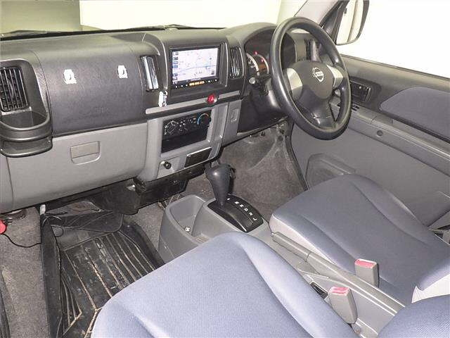 NISSAN CLIPPER VAN 2013