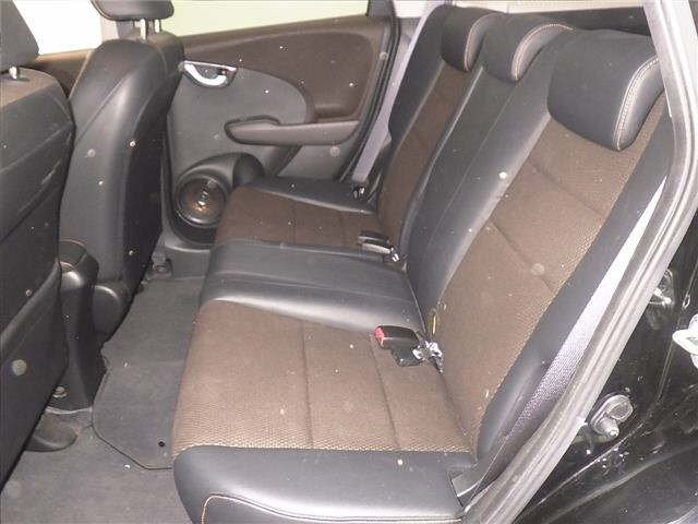 HONDA FIT SHUTTLE 2012