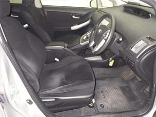 TOYOTA PRIUS 2012