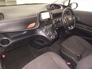 TOYOTA SIENTA 2019