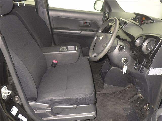 TOYOTA BB 2009