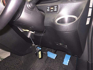 TOYOTA SIENTA 2015