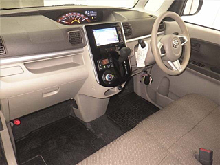 DAIHATSU TANTO 2018