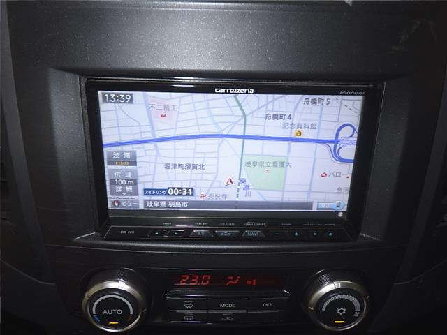 MITSUBISHI PAJERO 2012