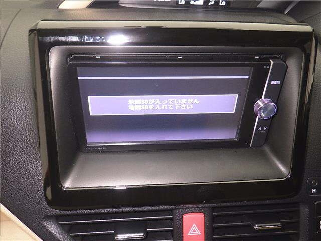 TOYOTA NOAH 2014