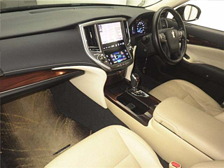 TOYOTA CROWN 2015