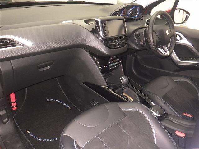 PEUGEOT 2008 2020