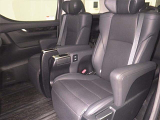 TOYOTA VELLFIRE 2020
