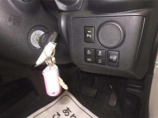 DAIHATSU MIRA E S 2021