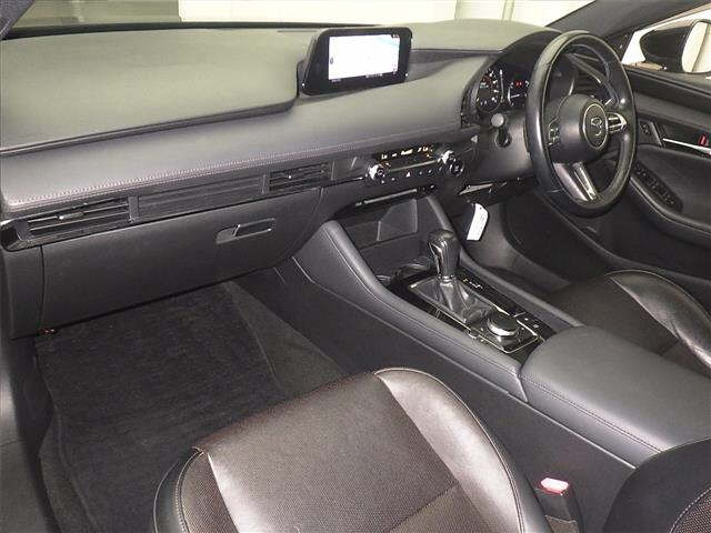 MAZDA MAZDA3 2019