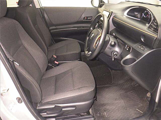 TOYOTA SIENTA 2022