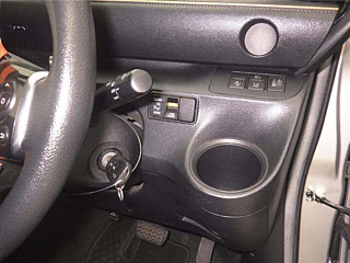 TOYOTA SIENTA 2022