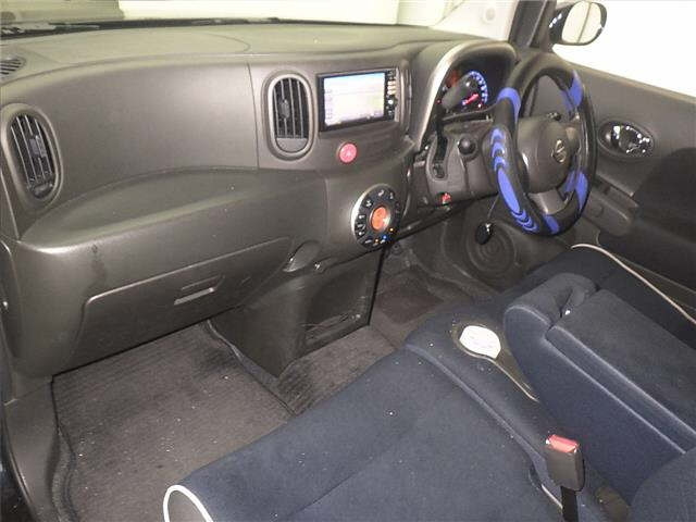 NISSAN CUBE 2012