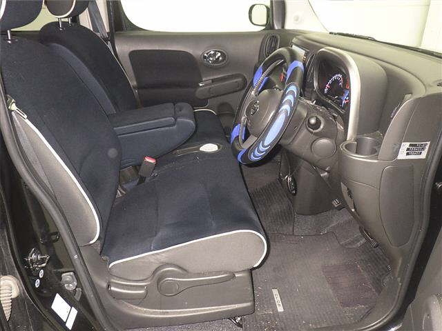 NISSAN CUBE 2012