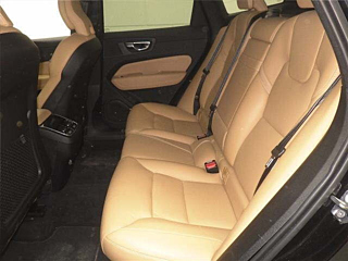 VOLVO XC60 2019