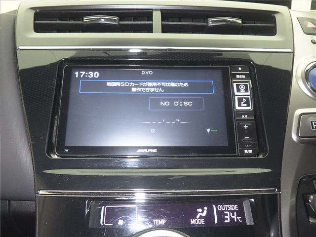 TOYOTA PRIUS ALPHA 2015